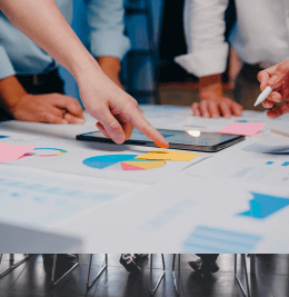 技术研讨会会议室场景